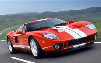 Επιστρέφει το Ford GT