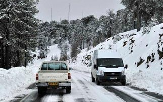 Στα λευκά "ντύθηκε" η Κοζάνη