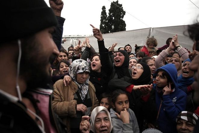 Συρίγος για Σύρους πρόσφυγες – Κάποιοι φαντασιώνονται ότι μπορούν να μεταφέρουν την Αραβική Άνοιξη στην Ελλάδα