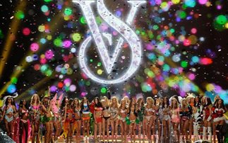 Στη Νέα Υόρκη τα 20α γενέθλια της Victoria’s Secret (photos)