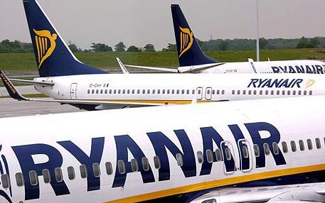 STOP στις πληρωμές  Ελλήνων με πιστωτικές κάρτες   Ryanair