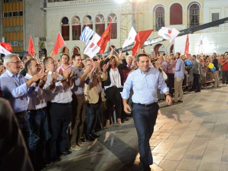 Εκτός κινδύνου ο αστυνομικός που τραυματίστηκε κατα την αποχώρηση Τσίπρα – Τον επισκέφθηκε στο νοσοκομείο ο Πρόεδρος του ΣΥΡΙΖΑ – Αχαΐα