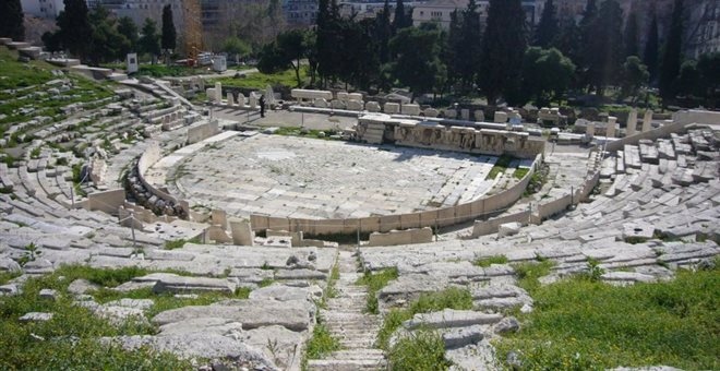 Τραγικός θάνατος 61χρονου που έπεσε στο αρχαίο θέατρο του Διονύσου