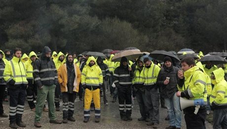 Μεταλλωρύχοι για Τζιτζικώστα: «Μένουμε μακριά από εσωκομματικές διεργασίες»