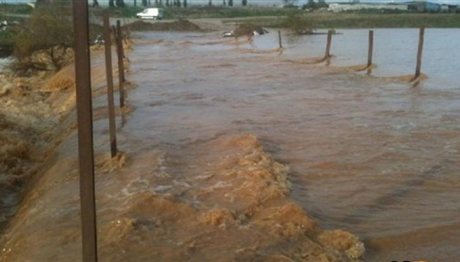 Θεσσαλονίκη: Υπερχείλισε από τη βροχή ο Γαλλικός ποταμός!