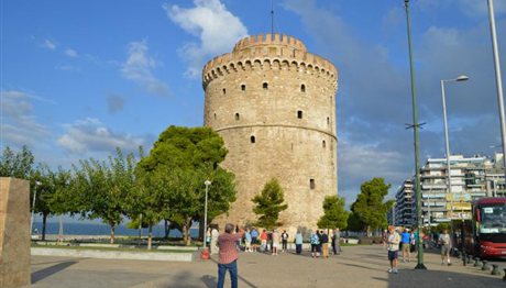 Καιρός στη Θεσσαλονίκη: Η καλοκαιρία συνεχίζεται… με ομίχλη!