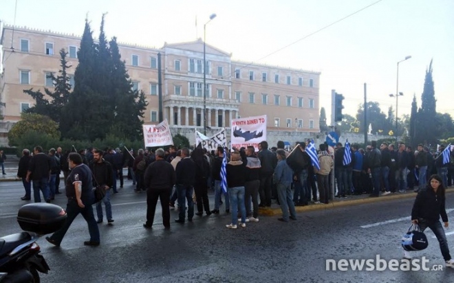 Πάνω από 3.500 αγρότες και κτηνοτρόφοι στο Σύνταγμα