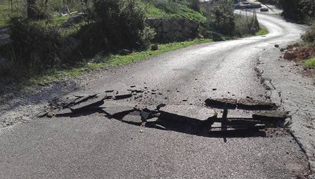 Ζημιές και στην Ιθάκη από τον ισχυρό σεισμό