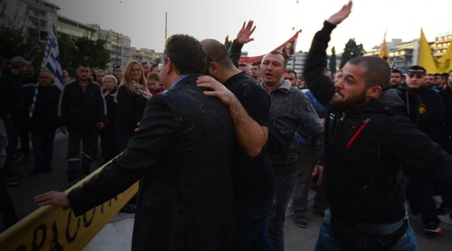 Τρίτη μέρα χωρίς να συλληφθούν εκείνοι που χτύπησαν τον Κουμουτσάκο