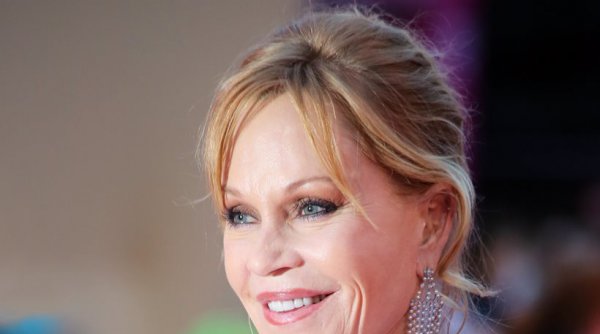 Melanie Griffith: Έτσι είμαι στα 58 μου χρόνια χωρίς φίλτρα και ρετούς (φωτό)