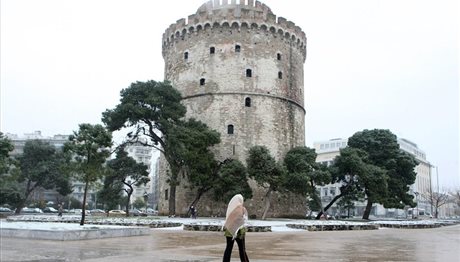 Καιρός στη Θεσσαλονίκη: Καταιγίδες και από το βράδυ… χιονοπτώσεις!