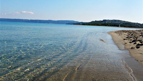 Χαλκιδική: Στο «σφυρί» το Ποσείδι Χαλκιδικής