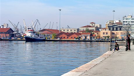 Στόχος η ακτοπλοϊκή σύνδεση από Θεσσαλονίκη για Σμύρνη