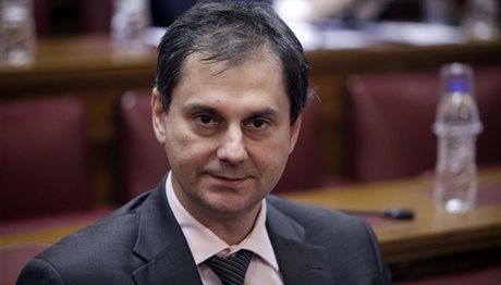 Χ. Θεοχάρης: «Με την πλάτη στον τοίχο η κυβέρνηση»