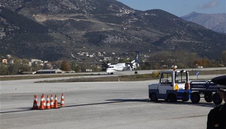 Βλάβη σε πτήση αεροσκάφους από Ρόδο για Κάρπαθο