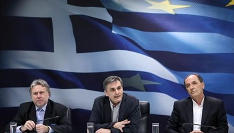 Την άλλη εβδομάδα κατατίθενται τα νομοσχέδια για ασφαλιστικό και φορολογικό