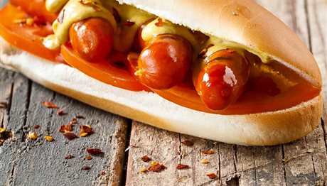 Θεσσαλονίκη: Δωρεάν Hot Dog σήμερα από καταστήματα της πόλης!