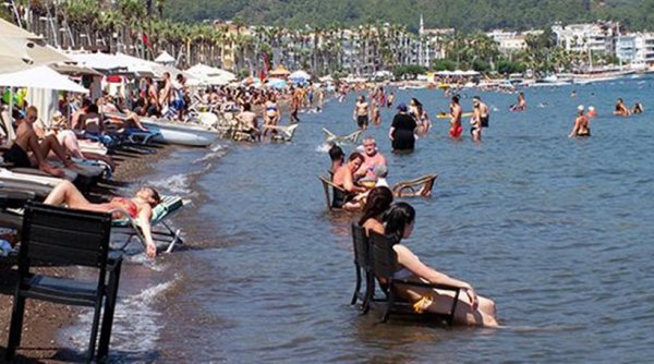 Συρρέουν οι τουρίστες στο ξενοδοχείο όπου έμενε ο Ερντογάν πριν από το πραξικόπημα- Στην κορυφή οι κρατήσεις