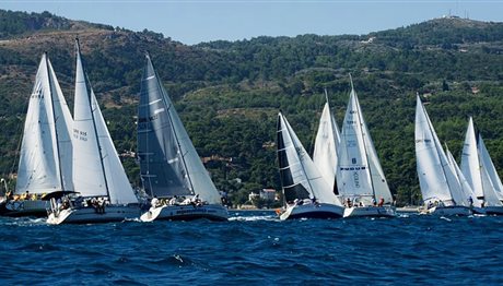 Από τη Χαλκιδική ανοίγει πανιά η Αegean Regatta με 74 σκάφη