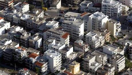 Σε ελεύθερη πτώση η αγορά ακινήτων