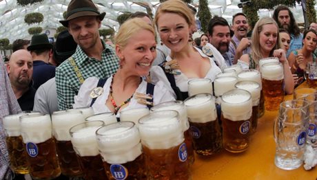 Oktoberfest, η Γιορτή Μπύρας σήμερα για 12 ώρες στη Θεσσαλονίκη!