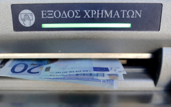 Νέα χαλάρωση των capital controls ζητούν οι τράπεζες