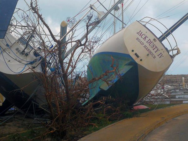 Εικόνες-σοκ στις Βρετανικές Παρθένες Νήσους λόγω Ίρμας-Στους έξι οι νεκροί