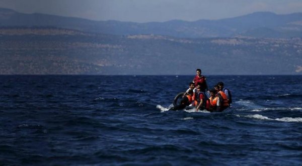 Έφηβοι πρόσφυγες διασώθηκαν στη Μεσόγειο. Ήθελαν να φτάσουν στην Ιταλία για να σώσουν 14χρονο με λευχαιμία