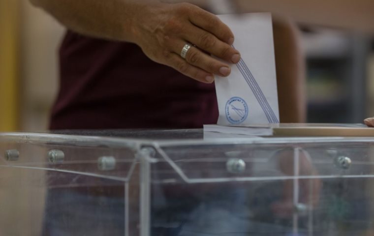 Δημοσκόπηση Opinion Poll: Προβάδισμα 12,8% στη ΝΔ έναντι του ΣΥΡΙΖΑ