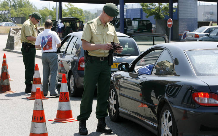 Έλεγχο στα σύνορα με την Ελβετία θέλει η Γερμανία