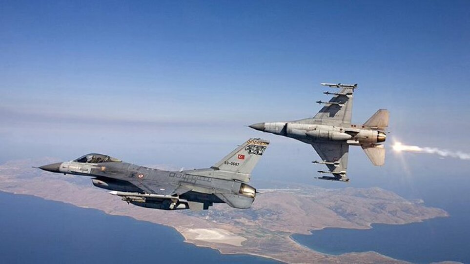 Υπερπτήσεις τουρκικών αεροσκαφών F-16 πάνω από το Φαρμακονήσι και τους Λειψούς