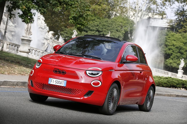 Οι Γερμανοί  απένειμαν  στο Fiat 500 τη διάκριση “Best Brand”