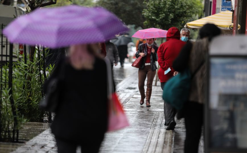 Κακοκαιρία από το μεσημέρι με ισχυρές βροχές, καταιγίδες και χαλάζι – Πότε «χτυπά» την Αττική