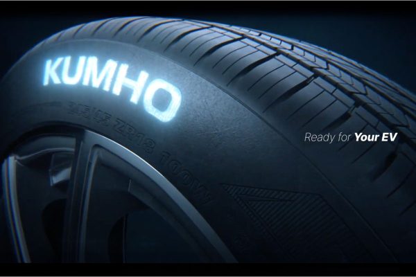 Kumho: Σημαντικές διακρίσεις σε δοκιμές θερινών ελαστικών και διεύρυνση της γκάμας των EV ready μοντέλων